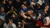 Gunungan Apem Keong Emas Diserbu Warga, Tradisi Sapar Meriah di Boyolali