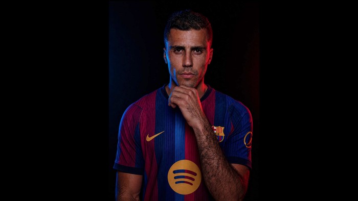 Ilustrasi Rodri ke Barcelona