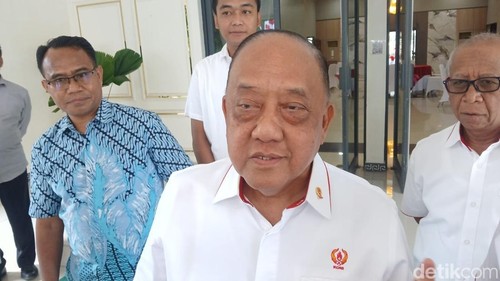 Ketua Umum KONI Marciano Norman.