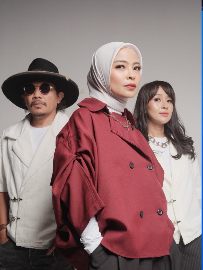 Kotak Putuskan Lepas dari Label Setelah 18 Tahun: Belajar dari Nol