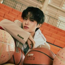 2 Member Wanna One Ini Kini Serumah