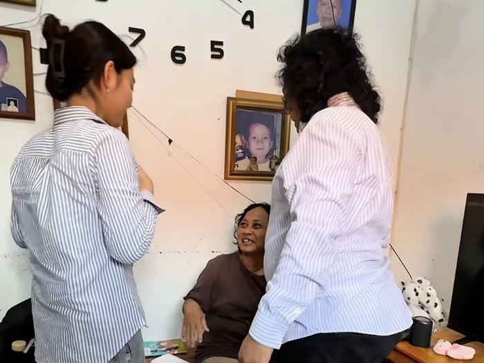 Marshel peluk ibu pertama kali setelah 30 tahun.