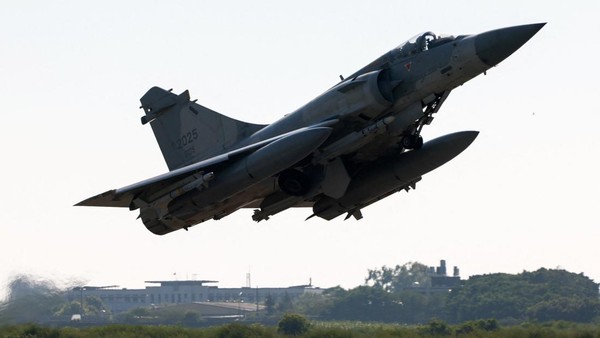 Mirage 2000 Melesat, Taiwan Pamer Kekuatan Udara dalam Latihan Han Kuang 2026