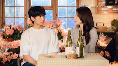 2 Sisi Ha Young & Jung Hae In di Our Sticky Love, Tayang Today di Netflix!