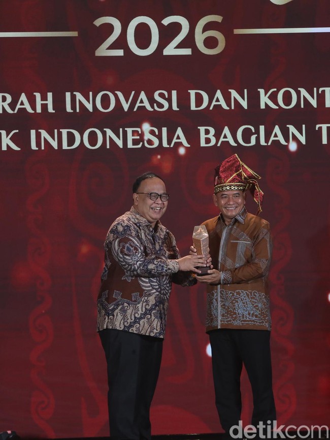 Penerima Anugerah Figur Akselerator Kemajuan