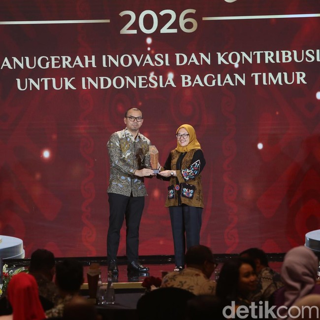 Para Penerima Anugerah Progam Bisnis Terpuji