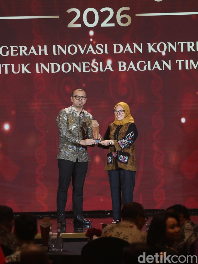 Para Penerima Anugerah Progam Bisnis Terpuji