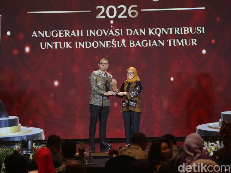 Para Penerima Anugerah Program Bisnis Terpuji