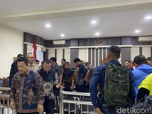 Saksi Sidang Ungkap Dalih Bupati Cilacap Peras Bawahan: Harmonisasi Korporasi