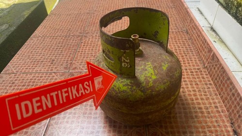 Barang bukti tabung gas 3 kg yang berhasil diamankan Satreskrim Polres Klungkung bersama pelaku pencurian di Klungkung, Bali, Jumat (7/8/2026).