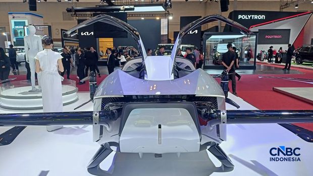 X-Peng Mobil Terbang X2 di GIIAS 2026. (CNBC Indonesia/Ferry Sandi)
