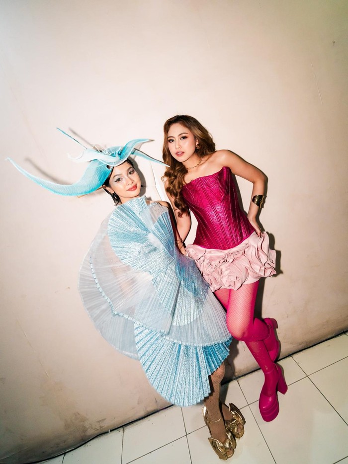 Andien dan Sisca Saras