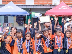 Ketika Operator Balap Motor Mencari Bakat Pesepakbola Usia Dini