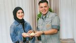 Kompaknya Irish Bella saat Makan Bareng Suami dan Keluarga Tercinta
