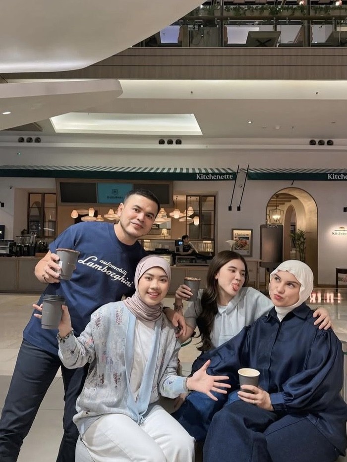 Irish Bella dan suami