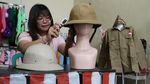 Jelang HUT RI, Kostum Pejuang hingga Noni Belanda Laris Disewa