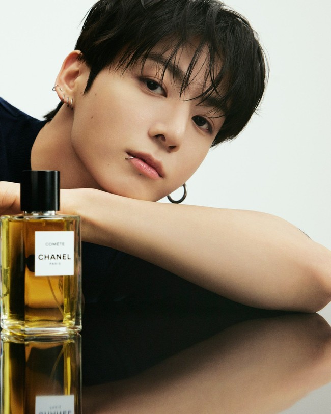 Berkat pengaruh Jungkook BTS, produk parfum Chanel 1957 terjual habis dalam waktu singkat di 34 negara. Foto: dok. Instagram @chanel.beauty