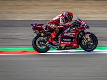 Hasil Sprint Race MotoGP Aragon 2026: Ngacir, Marc Marquez Juaranya!