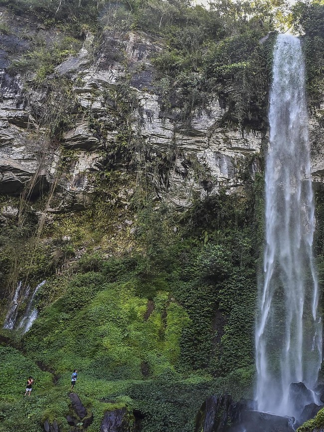 Menilik Pesona Air Terjun Putri Pelangi di Kerinci