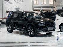 Menilik Kelebihan Nissan X-Trail, Lawan Honda CR-V Cs
