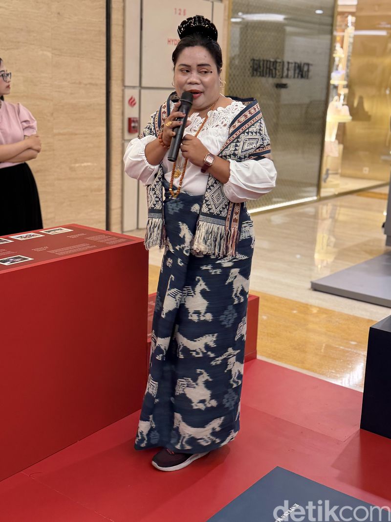 Pameran The Sacred Horse of Sumba di Plaza Indonesia