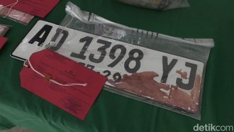 Penampakan Pelat Berdarah Saksi Bisu Pembunuhan Bos Konter HP Ambarawa
