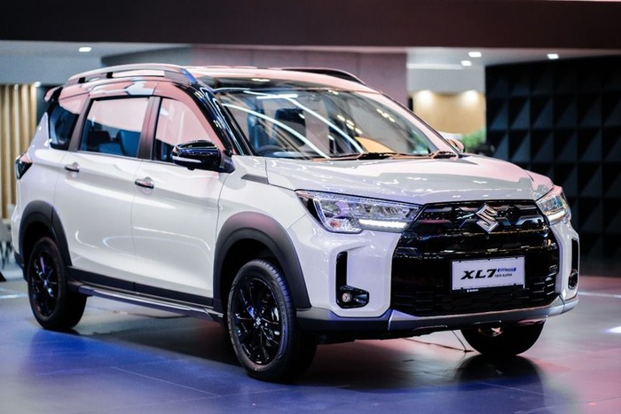 Suzuki XL7