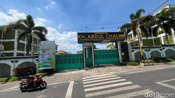 Universitas KH Abdul Chalim di Mojokerto