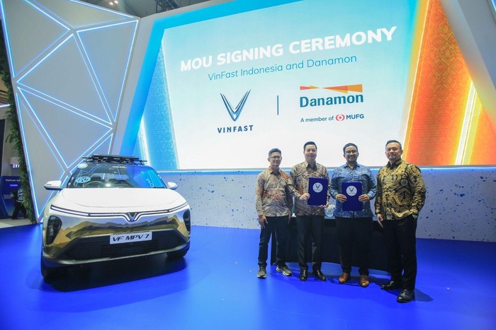 VinFast Indonesia Gandeng Danamon Perluas Akses Pembiayaan bagi Dealer