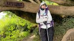 Anisa Rahma-Suami Naik Gunung Merbabu: Cerita Baru Pernikahan Kita