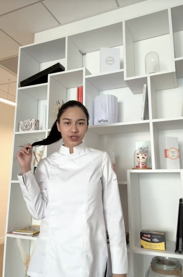 Azizah Salsha Ikut Kelas Baking di Sekolah Kuliner Legendaris Prancis