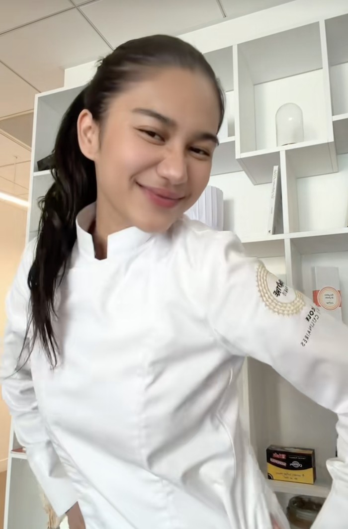Azizah Salsha Ikut Kelas Baking di Sekolah Kuliner Legendaris Prancis
