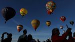 Balon Udara Warna-warni Ramaikan Festival Tahunan Bristol