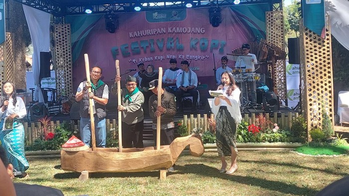 Festival kopi Kamojang