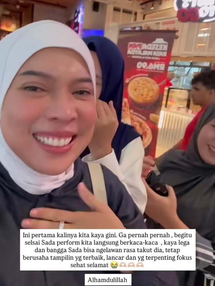 Sada anak Fitri Tropica ikut kejuaraan ice skating di Malaysia.