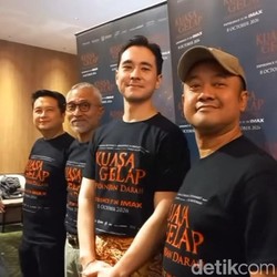 Jerome Kurnia Cerita Tantangan Perankan Romo Lagi di Film Horor