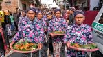 Kirab Hasil Bumi Warnai Festival Lembutan di Lereng Gunung Sindoro