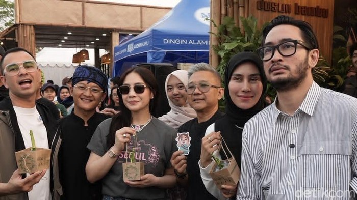 Momen UKP Raffi Ahmad dan Nagita Slavina Keliling Jajarans Festival di Padalarang