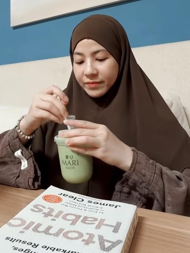 Natasha Rizky Jago Racik Kopi hingga Matcha Enak, Kini Punya Kedai Sendiri!