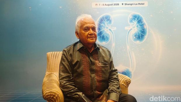 Prof Dr dr Endang Susalit, SpPD-KGH, FINASIM ditemui di sela The 6th Siloam Urology-Nephrology Summit 2026 di Jakarta Pusat, Sabtu (8/8/2026).