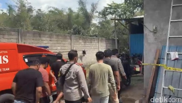 TKP suami tusuk istri hingga tewas di Banyuwangi