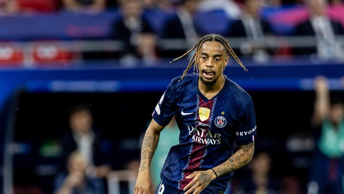 BUDAPEST, HUNGARY - 2026/05/30: Bradley Barcola of Paris Saint-Germain seen during the UEFA Champions League 2025/2026 between Paris Saint-Germain and Arsenal at Puskas Arena. Final score; Paris Saint-Germain 1 : 1 Arsenal. (Penalty 4:3). (Photo by Grzegorz Wajda/SOPA Images/LightRocket via Getty Images)