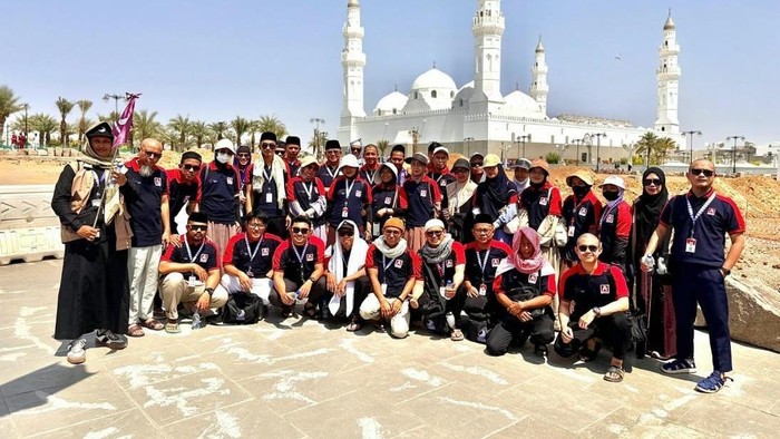 5 Tahun Berjalan, Alfamidi Berangkatkan Umrah 101 Karyawan Berprestasi