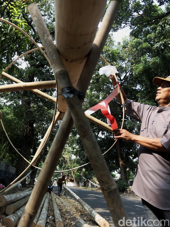 Batang Pinang Mulai Diburu Jelang Perayaan HUT RI