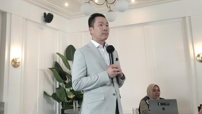 Chief Executive Officer Capital Value International Group (CVIG), Chandra Leonardi