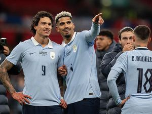 Gabung Liverpool, Araujo Terima Kasih ke Nunez