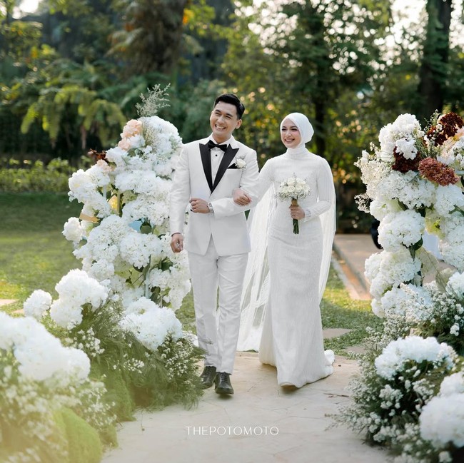 Detail Pesta Pernikahan Dea Annisa dan Mazaki Ahmad yang Intimate