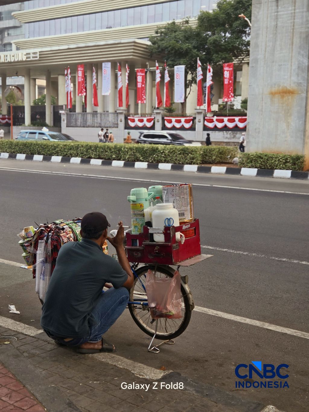 Hasil foto dari Samsung Galaxy Z Fold8. (CNBC Indonesia/Kartini Bohang)