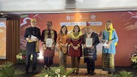 HUT Ke-81 RI, Hotel Borobudur Jakarta Gelar Pawai-Diskon Mooncake 50%