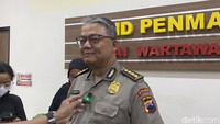 Polda Jateng Pastikan Penggeledahan Ponpes Sukoharjo Libatkan Polwan hingga RT Polda Jateng Pastikan Penggeledahan Ponpes Sukoharjo Libatkan Polwan hingga RT